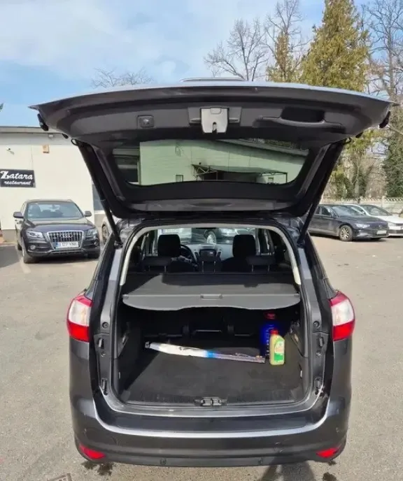 Ford Grand C-Max 2 0 TDCi automat Euro 6 de familie 6 200 eur