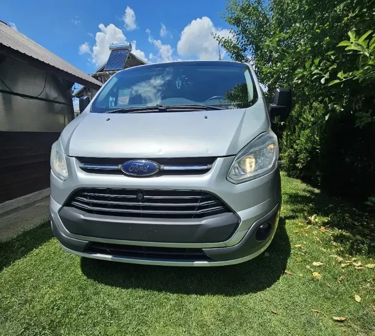Ford Transit Custom 8 1 locuri 10 000 eur