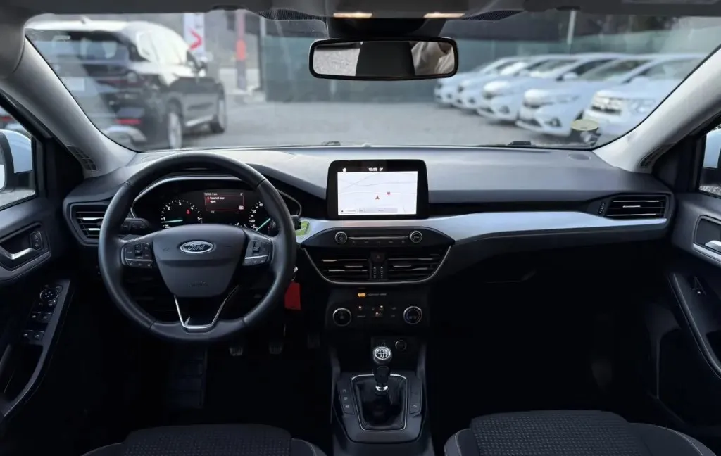 Ford Focus 2018 1 5 120 CP 7 600 eur