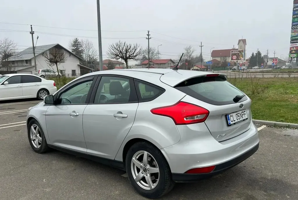 Ford Focus 2018 Automat 8 399 eur