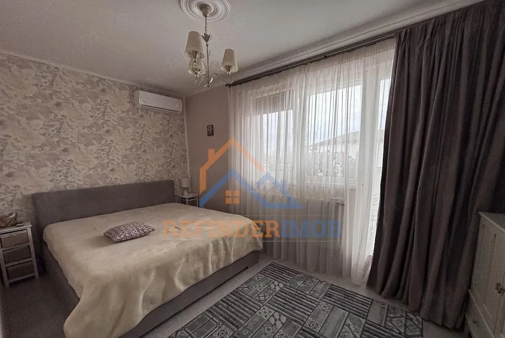 Salajan Apartament de vanzare cu 5 camere zona Nicolae Grigorescu