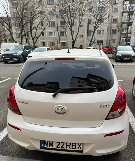 Hyundai i20 - 2014 - 1 25 - 86CP 4 400 eur