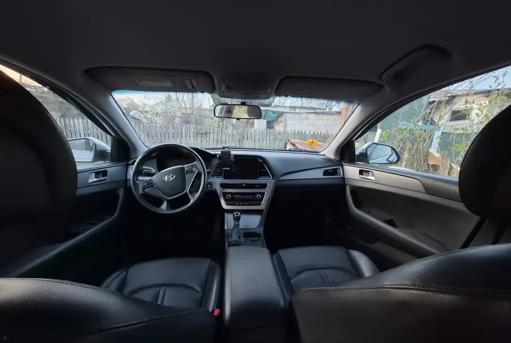 Hyundai Sonata LF 9 000 eur