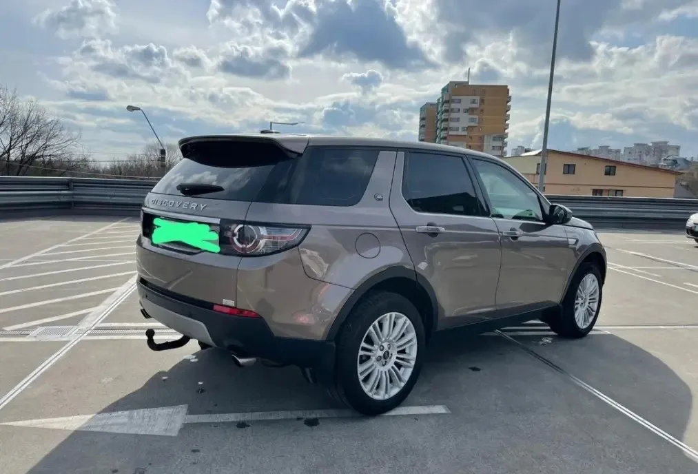 Land Rover Discovery Sport 7 locuri 4 x4 HSE Luxury 10 750 eur
