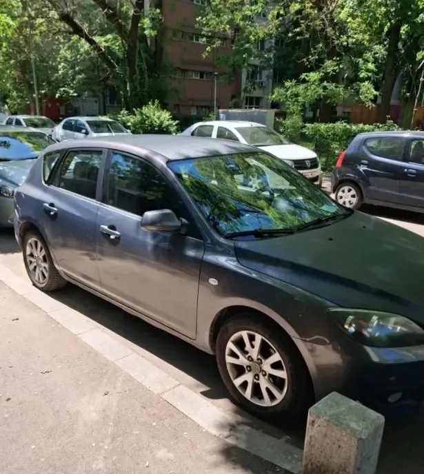 Mazda 3 autoturism 1 500 eur
