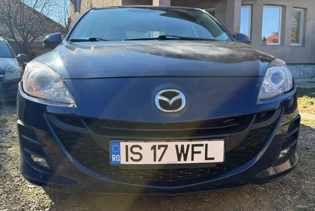 Mazda 3 2011 3 800 eur