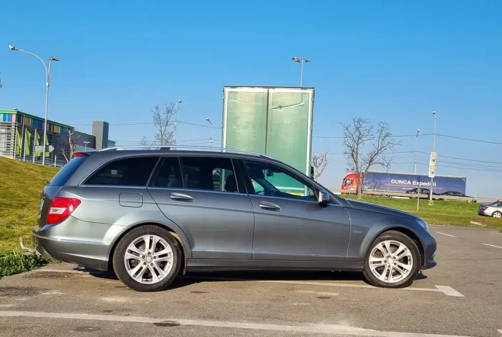 Mercedes C klasse 7 300 eur