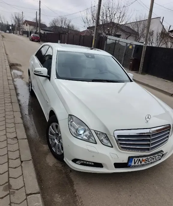 Mercedes E klasse 200 Impecabil 5 200 eur
