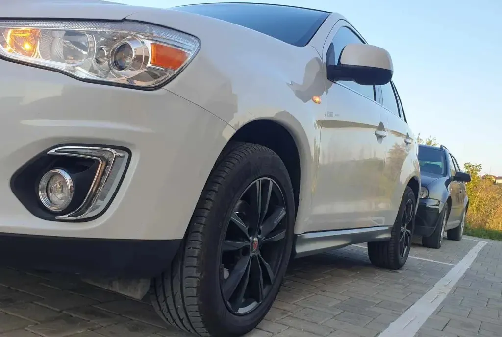Mitsubishi ASX 2014 7 000 eur