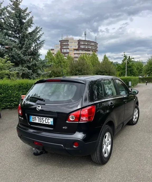 Nissan Qashqai 1 5 DCI 4 300 eur