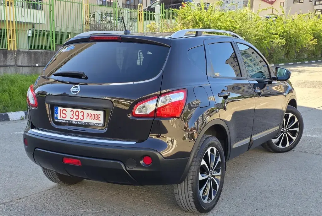 Nissan Qashqai 2011 2 0 dCi 150 CP euro 5 / Rate fara avans 6 990 eur