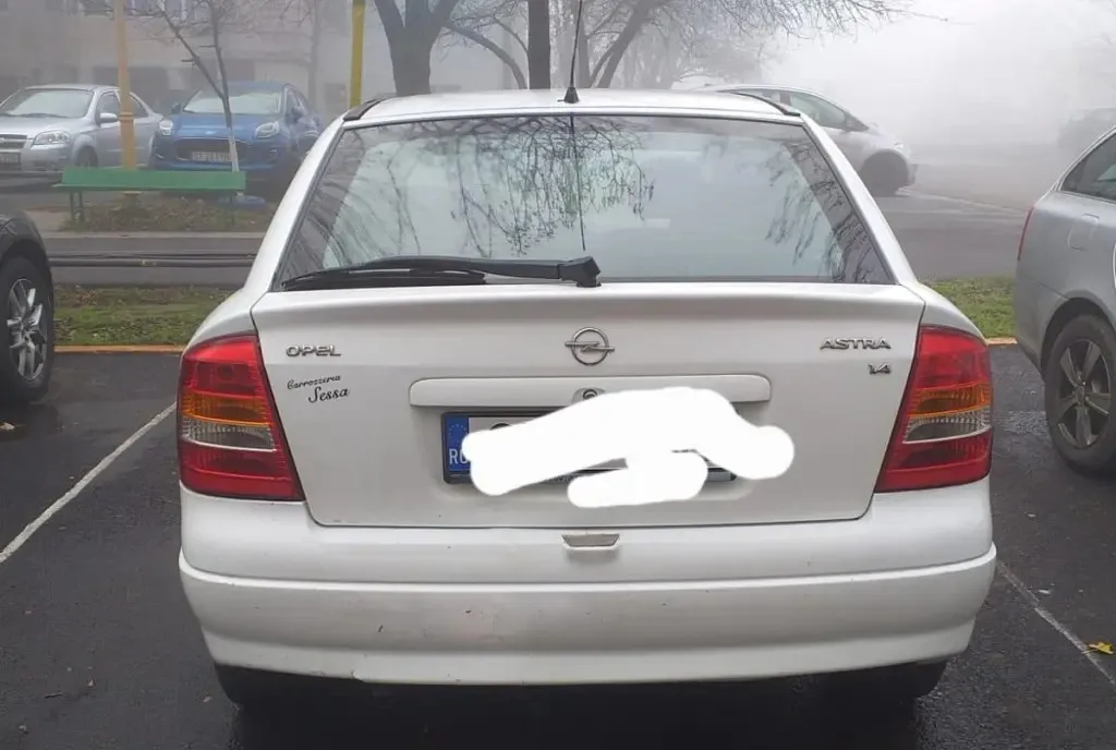 Opel Astra an 2002 5 500 lei