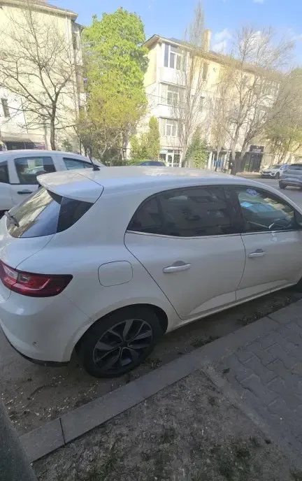 Renault Megane 4 Bose Edition 2016 1 5 110 cai 8 450 eur