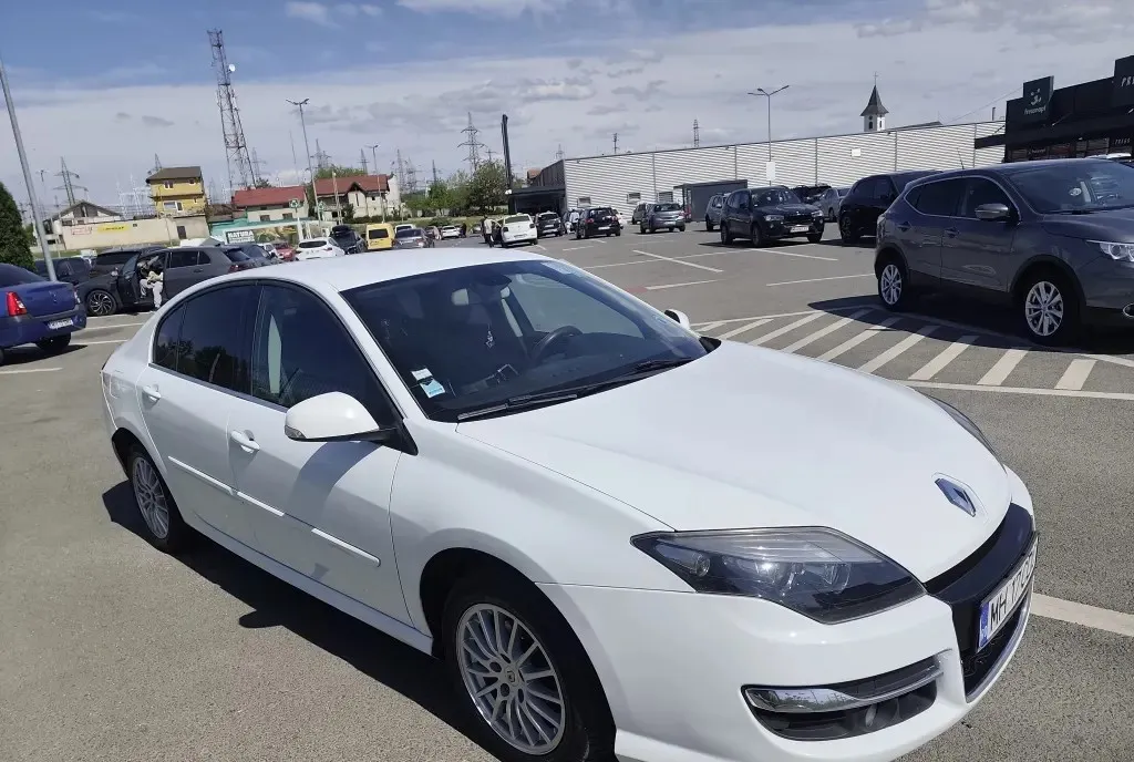 Renault Laguna III 3 Facelift 2011 3 999 eur