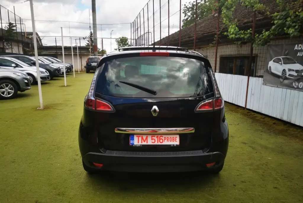 Renault Scenic 1 6 dci 130 cp Euro5 An 2012 Ac Trapa 3 999 eur