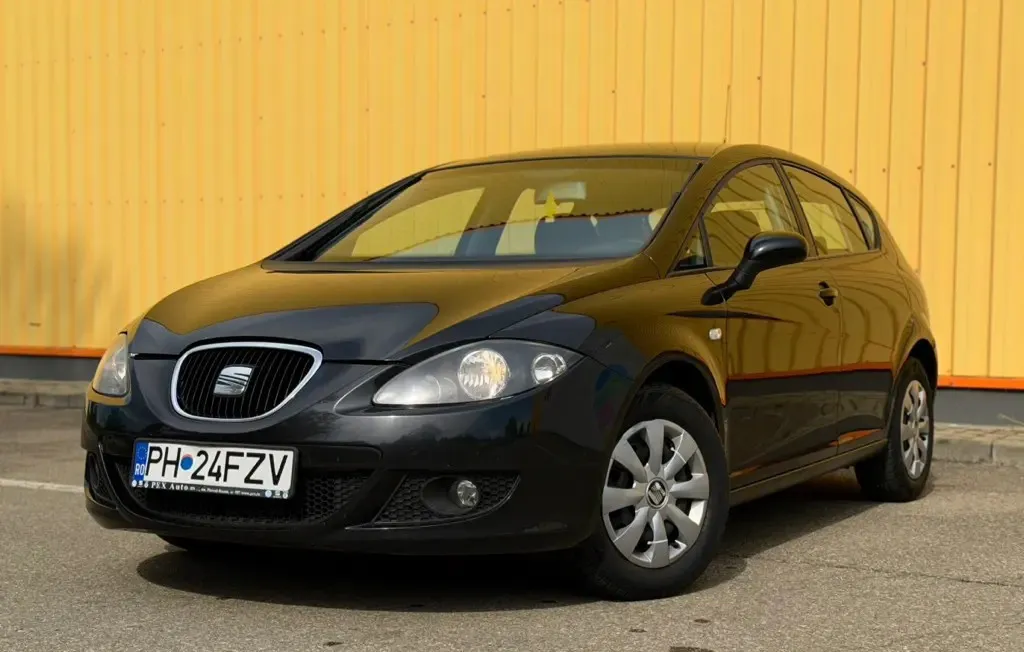 SEAT Leon 2 0 fsi 2 750 eur