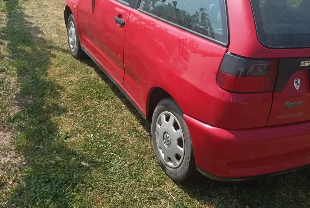 Seat Ibiza 3 usi 550 eur