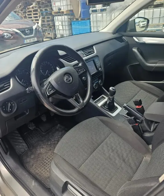 Skoda Octavia 3 2015 cng 6 000 eur