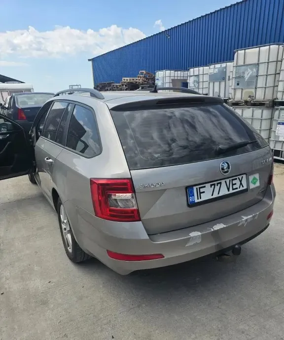 Skoda Octavia 3 2015 cng 6 000 eur