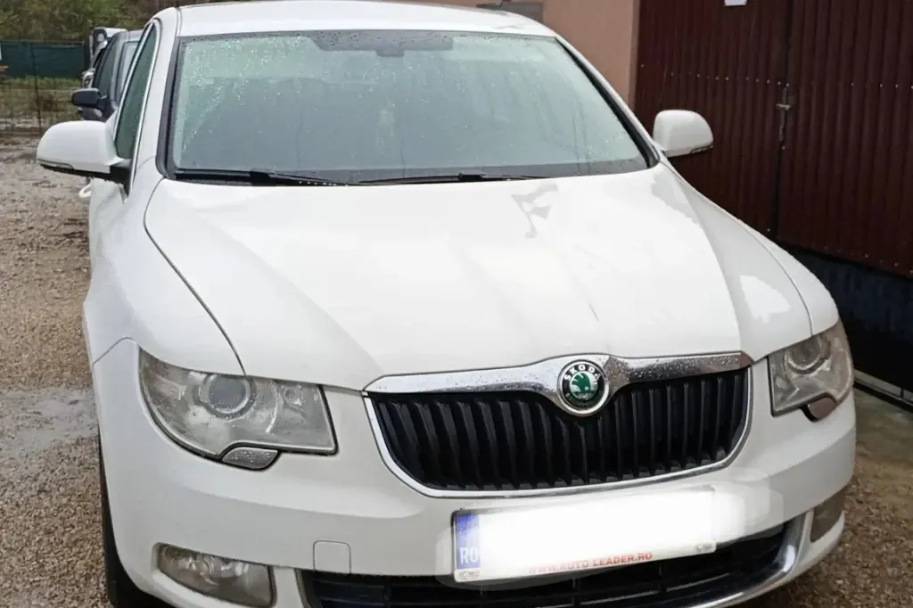 Schimb Skoda superb 2012 6 000 eur