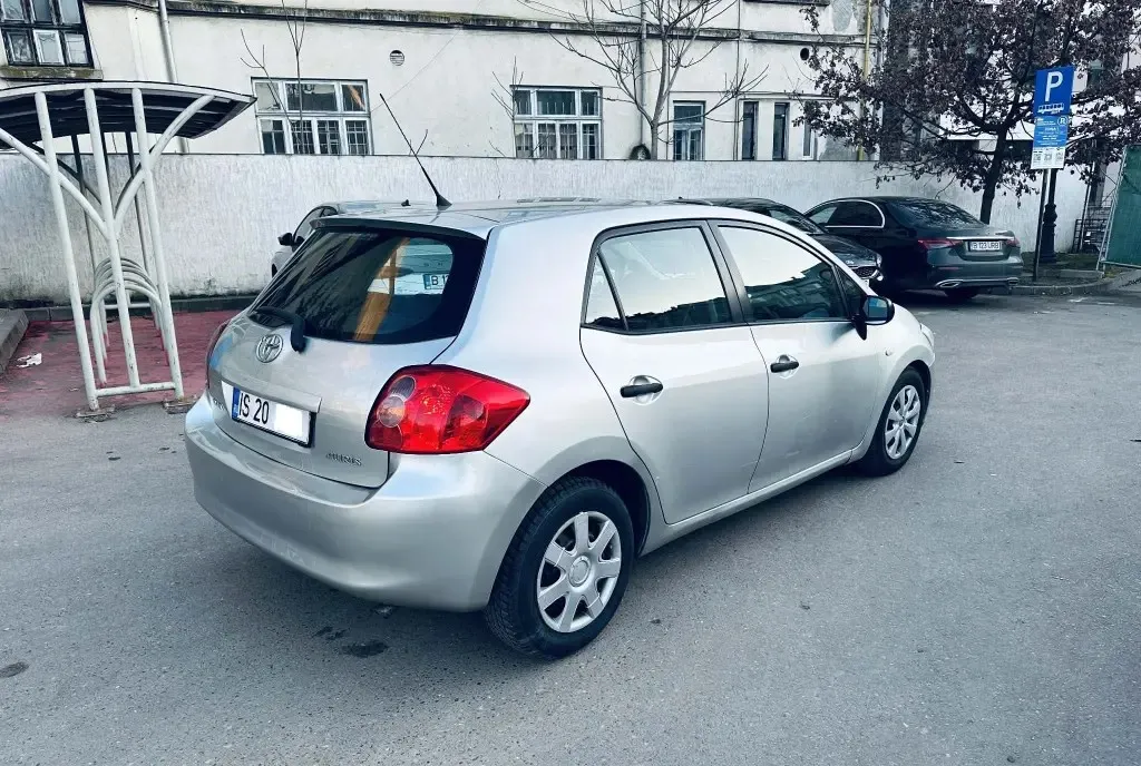 Toyota Auris 1 4 A/C Geamuri Oglinzi Electrice 2 200 eur