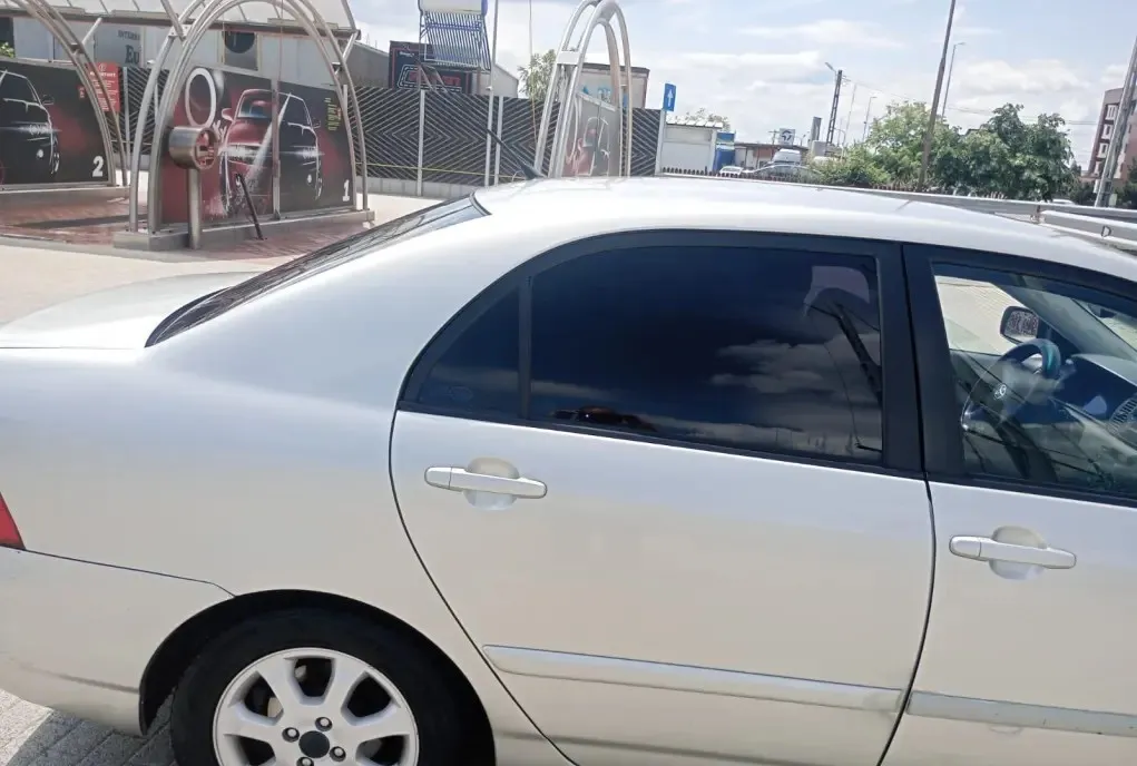 Toyota Corolla 2005 2 200 eur