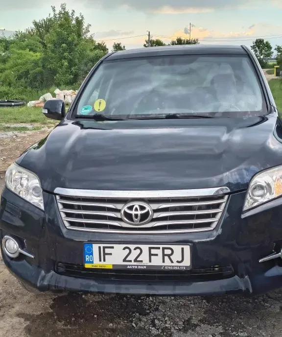 Toyota Rav 4 2010 8 200 eur