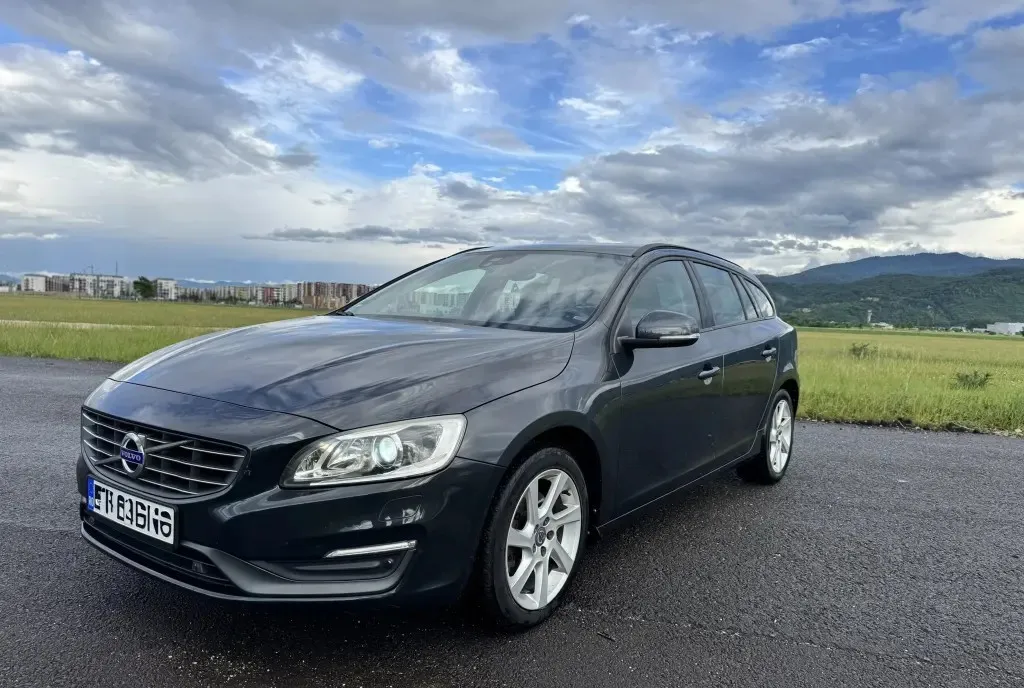 Volvo V60 2015 2 0 5 pistoane 9 500 eur
