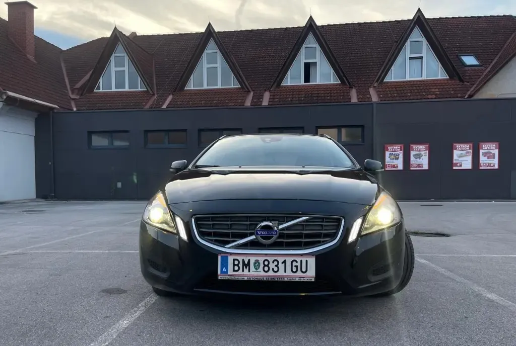 Volvo v60 7 000 eur