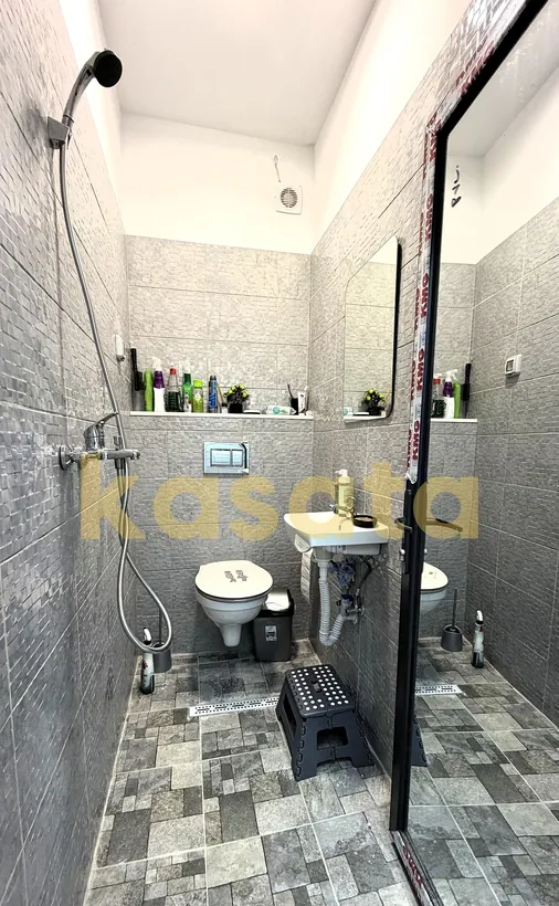 2 camere I Lipscani I etaj 1 I 43 mp I renovat I mobilat si utilat
