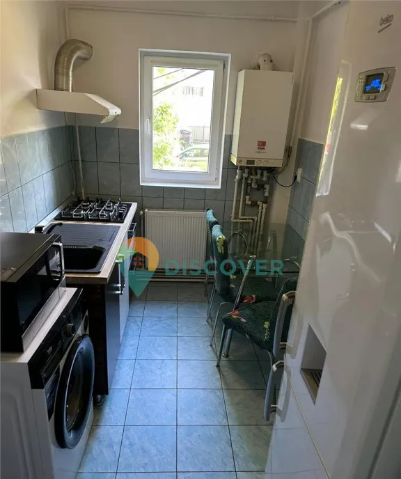 Rediu 2 camere decomandat 450EUR Parcare inclusa 400