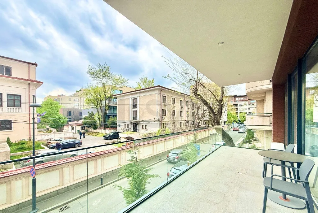 Apartament spectaculos l terase 50 mp l 2 garaje l gym l