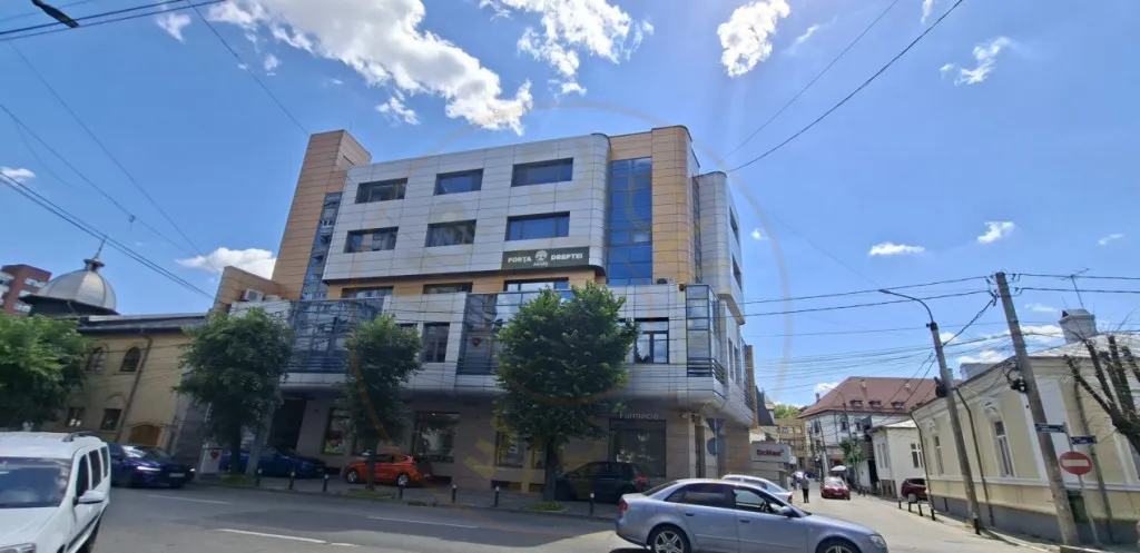 Spatiu Birouri Ultracentral Pitesti 265 mp clasa A
