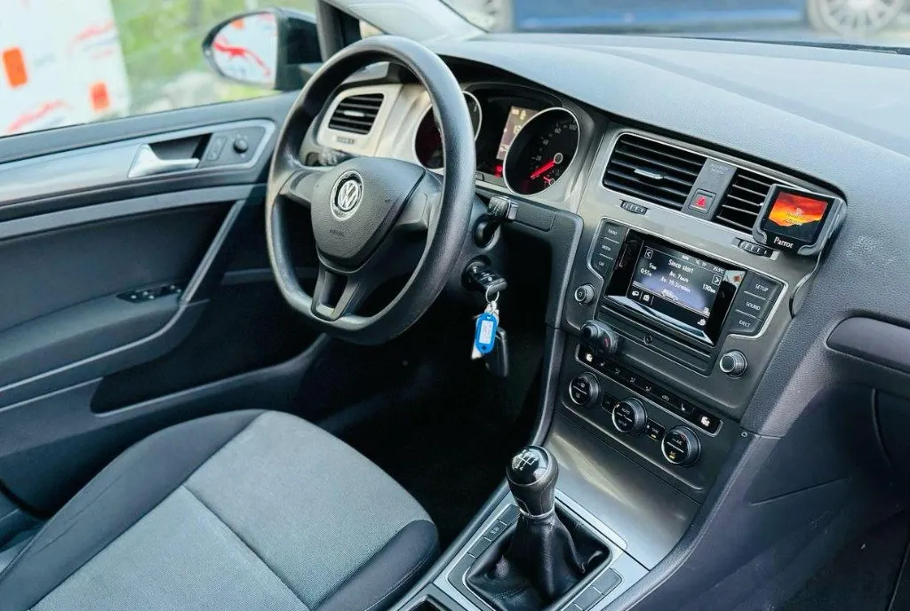 Volkswagen Golf 7/Fab 06/2013/Euro 5/1 6 105 Cp/GARANTIE 1 AN 8 290 eur
