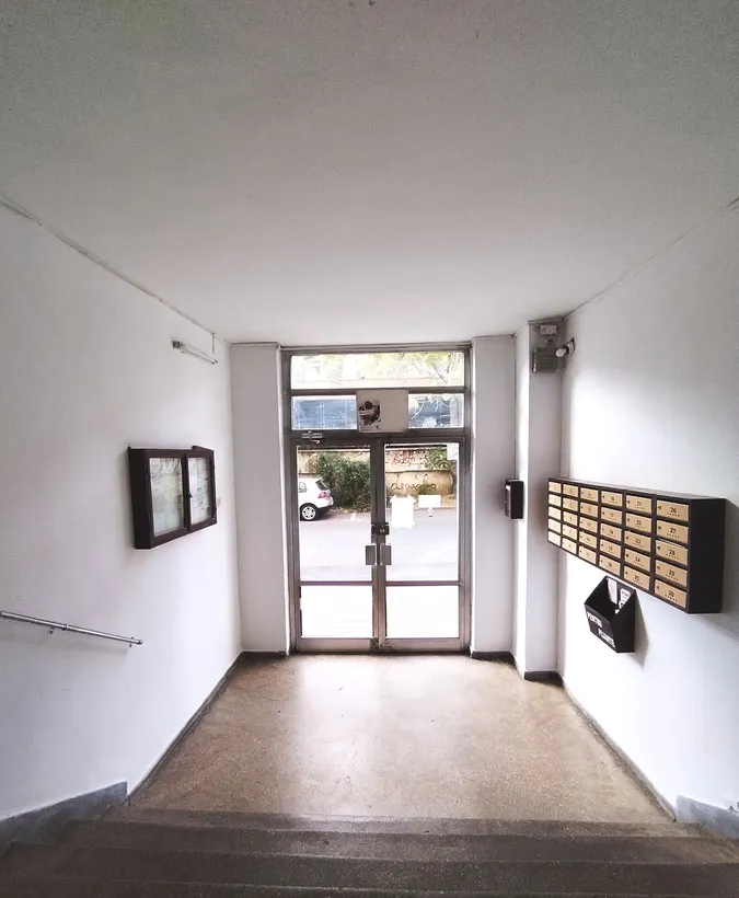 Unirii Mamulari spate magazin decomandat 3 min metrou etaj 2
