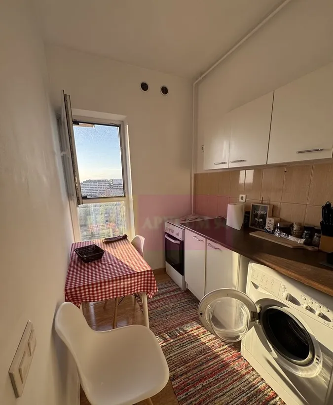 Garsoniera cu balcon Complexul Rasarit de Soare Titan