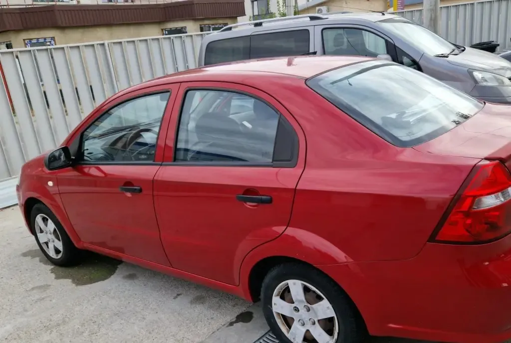 Chevrolet Aveo autoturism 11 000 lei