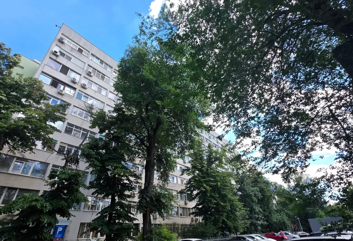 Titan Basarabia metrou garsoniera