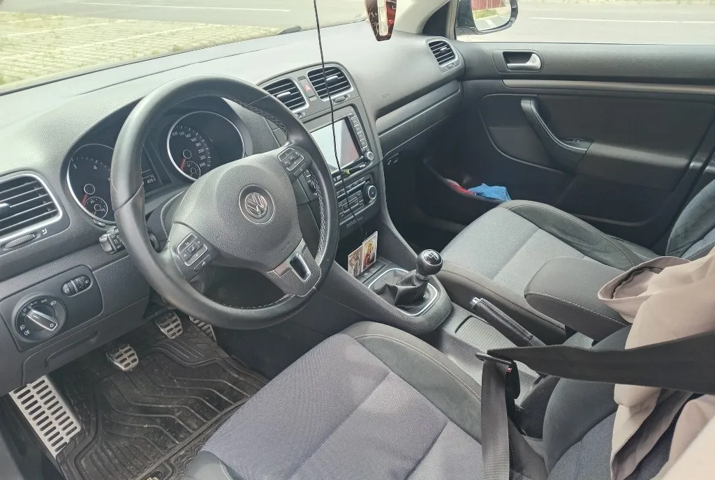 VW Golf 6 break 1 6 Tdi 210900 km originali stare f buna 4 980 eur