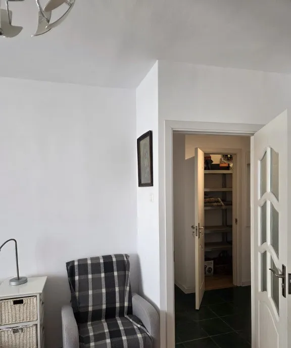 Garsoniera decomandata - Zona Mall Vitan - Proprietar