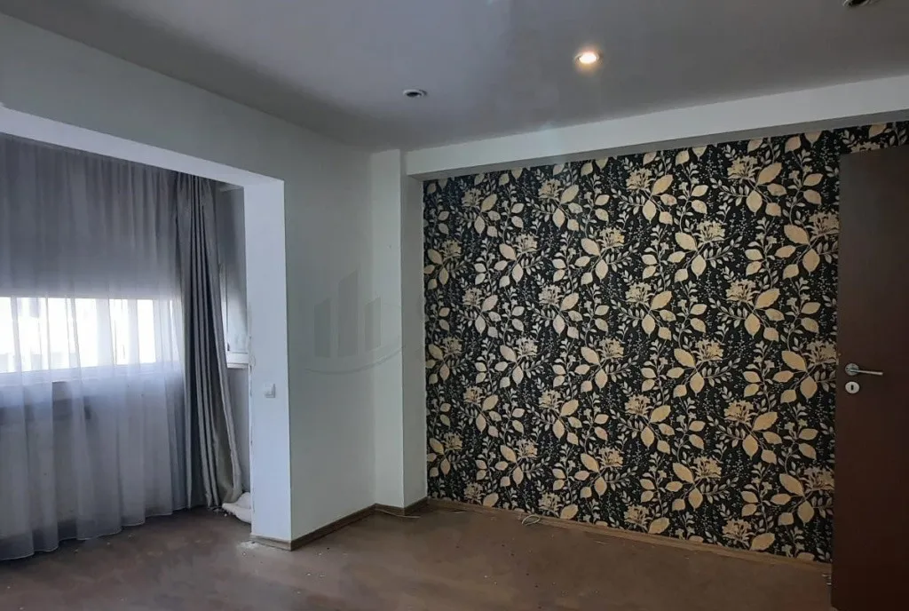 Apartament 3 Camere de Sector 3 Zona Decebal