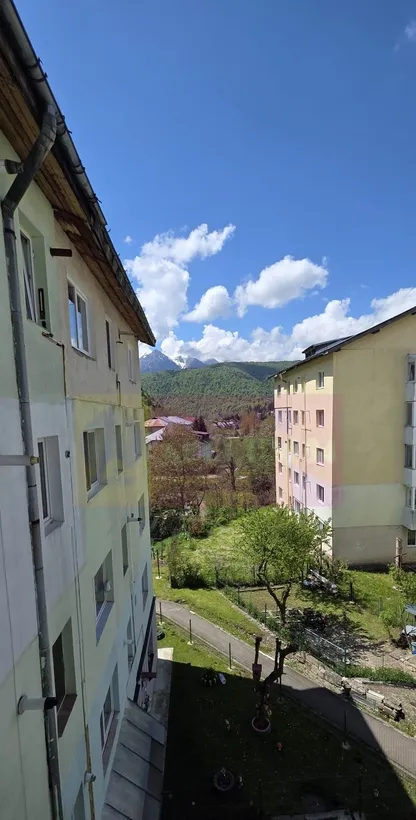 Apartament cu 2 camere de vanzare in Azuga