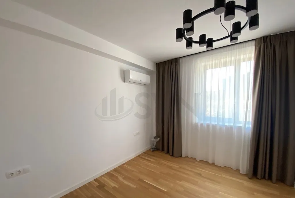 Penthouse Sisesti Proiect boutique langa lac