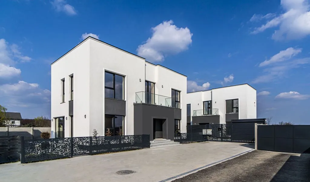 vila 5 camere finisata comp