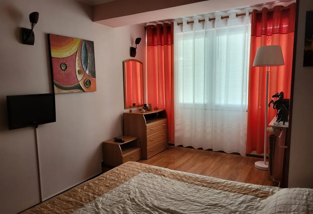 Campia Libertatii intersectie Baba Novac pe Reconstructiei mall Park Lake