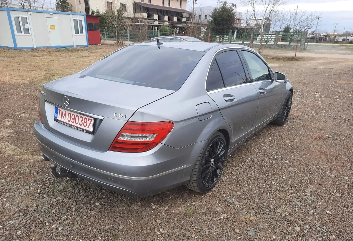 Mercedes Benz C 220