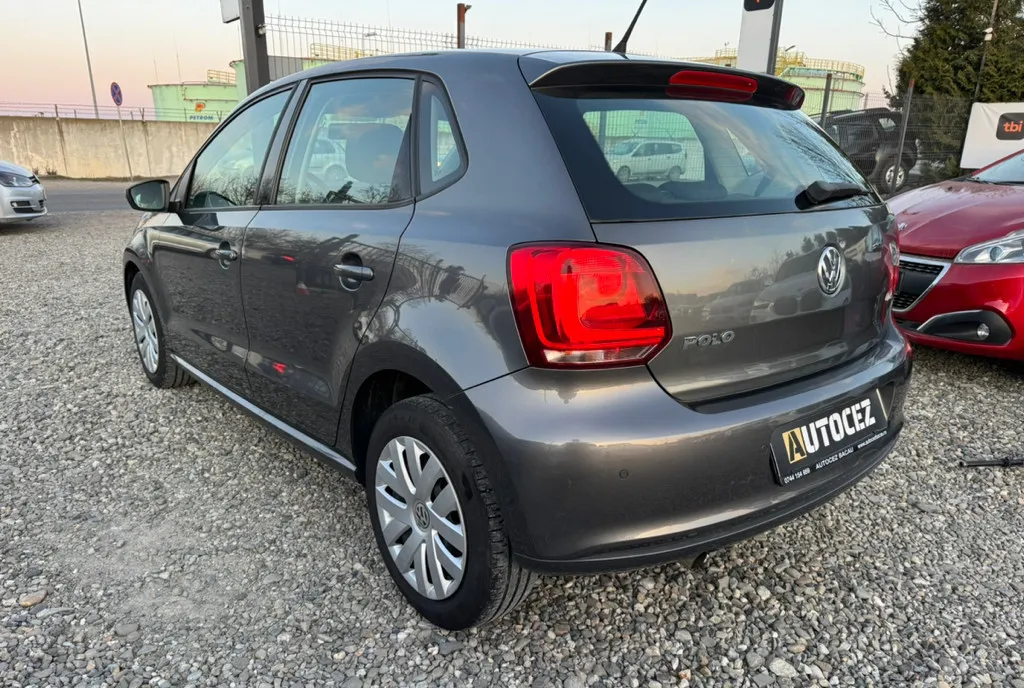 Volkswagen Polo 2010 AUTOMATA 1 4 Mpi 7 990 eur