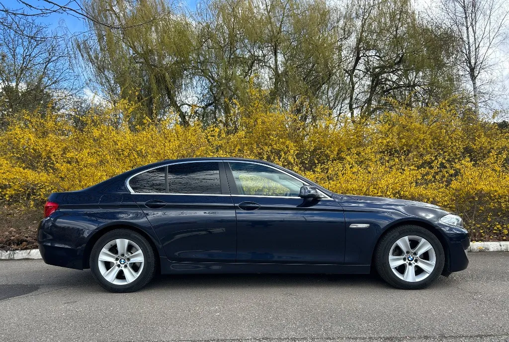 Bmw 520d Automat//182 000 Km//Navi Mare//Bi-xenon//Euro5 10 650 eur