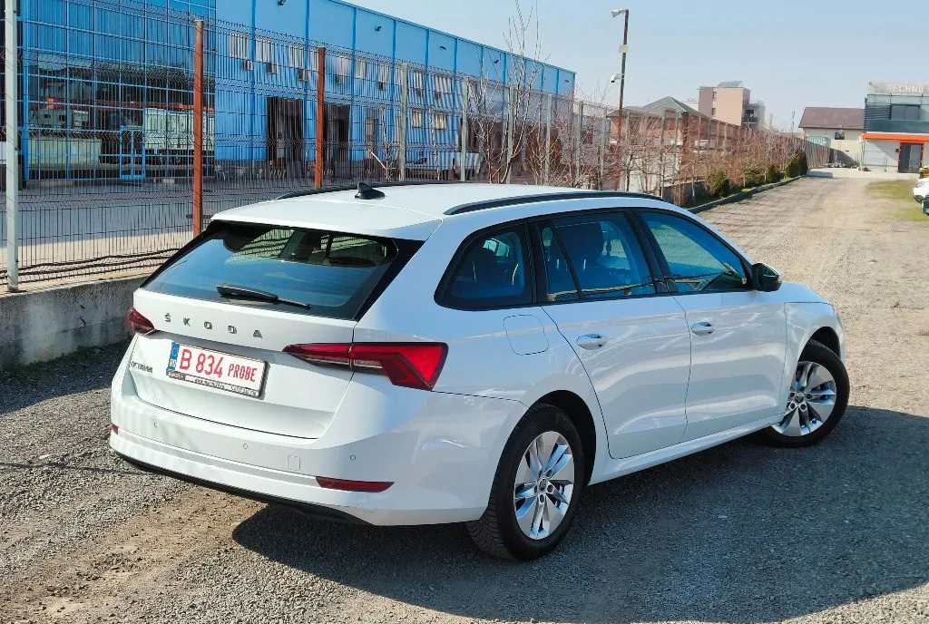 Skoda Octavia IV/Ceasuri Digitale/2 0 TDI senzori/rate/leasing/Garantie 12 luni 12 693 eur