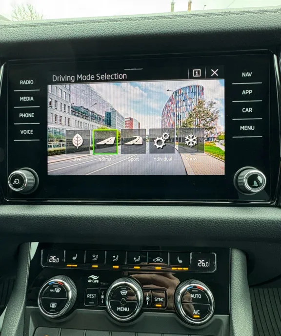 Skoda Kodiaq Style 2 0 TDI 4x4 Negru 2022 Automata 25 000 eur